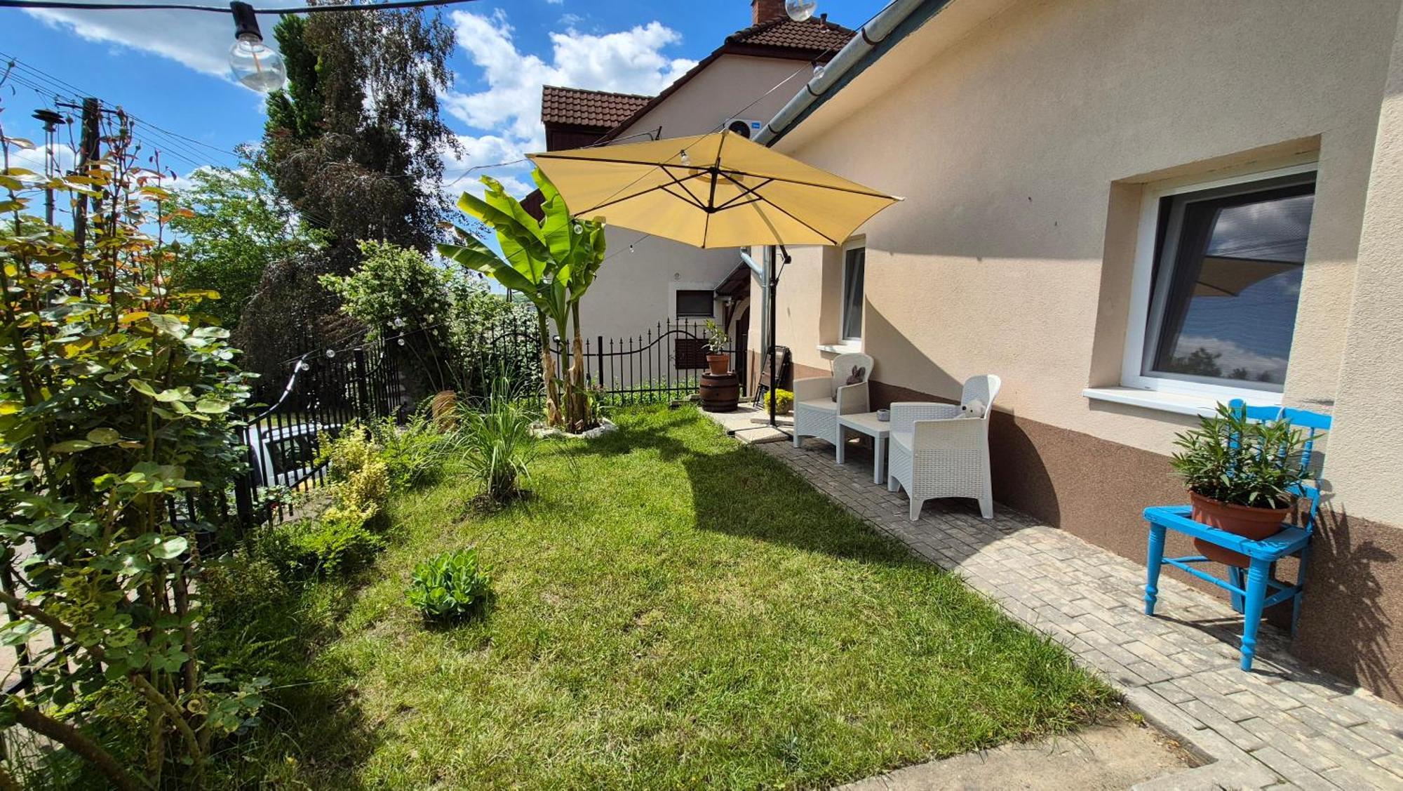 Mi Casa Vendeghaz - Apartments Eger Eksteriør bilde